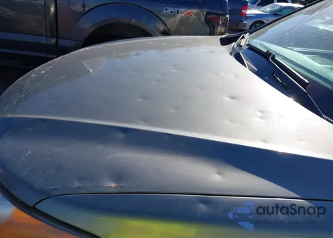 2009 Hyundai Santa Fe Limited from USA, damaged, VIN 5NMSH13E09H257378